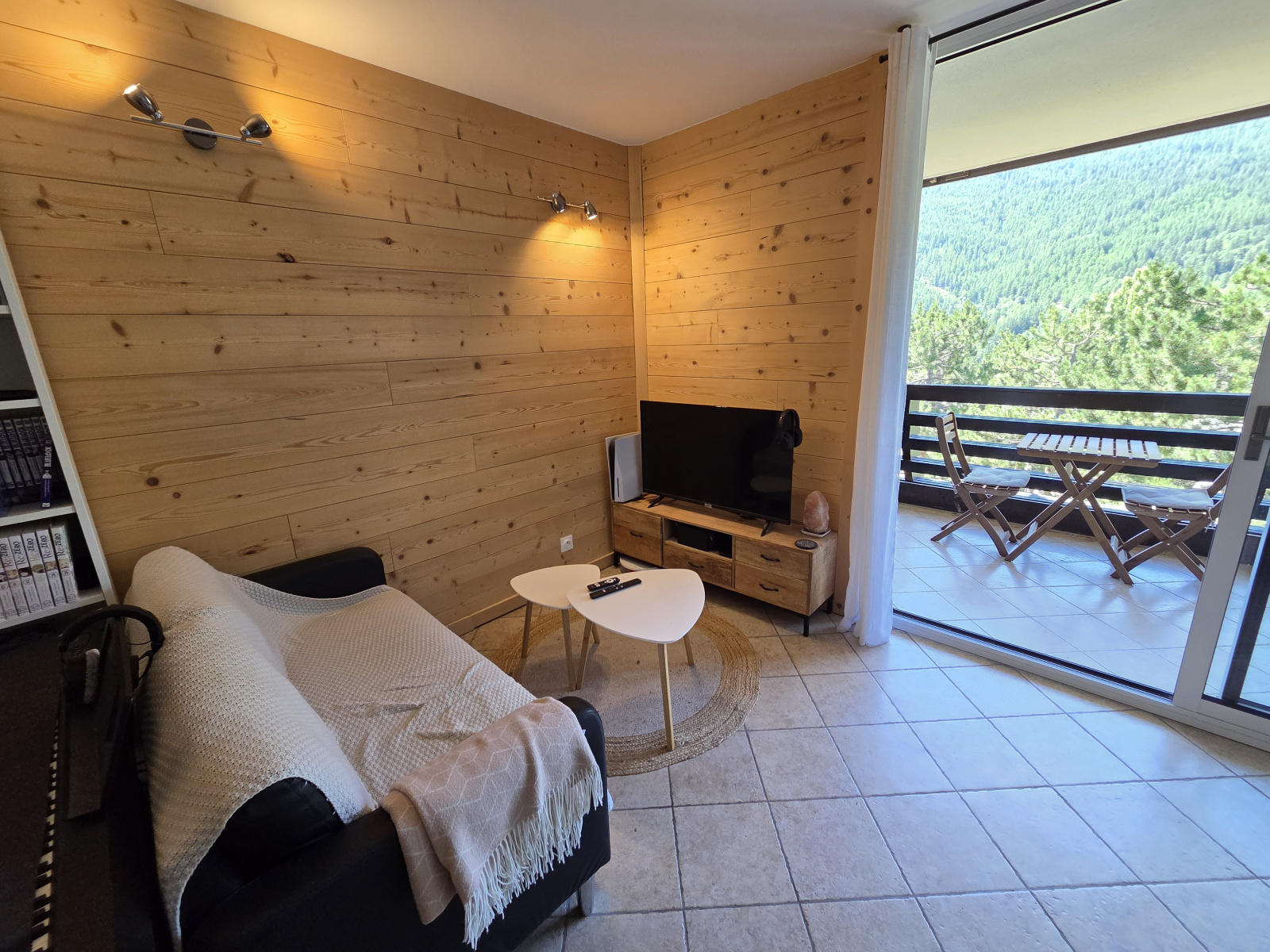Image_11, Studio, Saint-Chaffrey, ref :261/07
