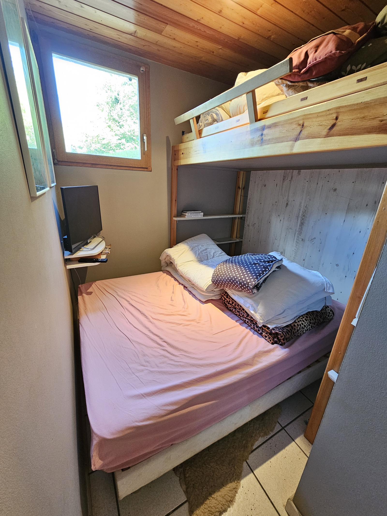 Image_5, Rez de jardin, La Salle-les-Alpes, ref :203/09