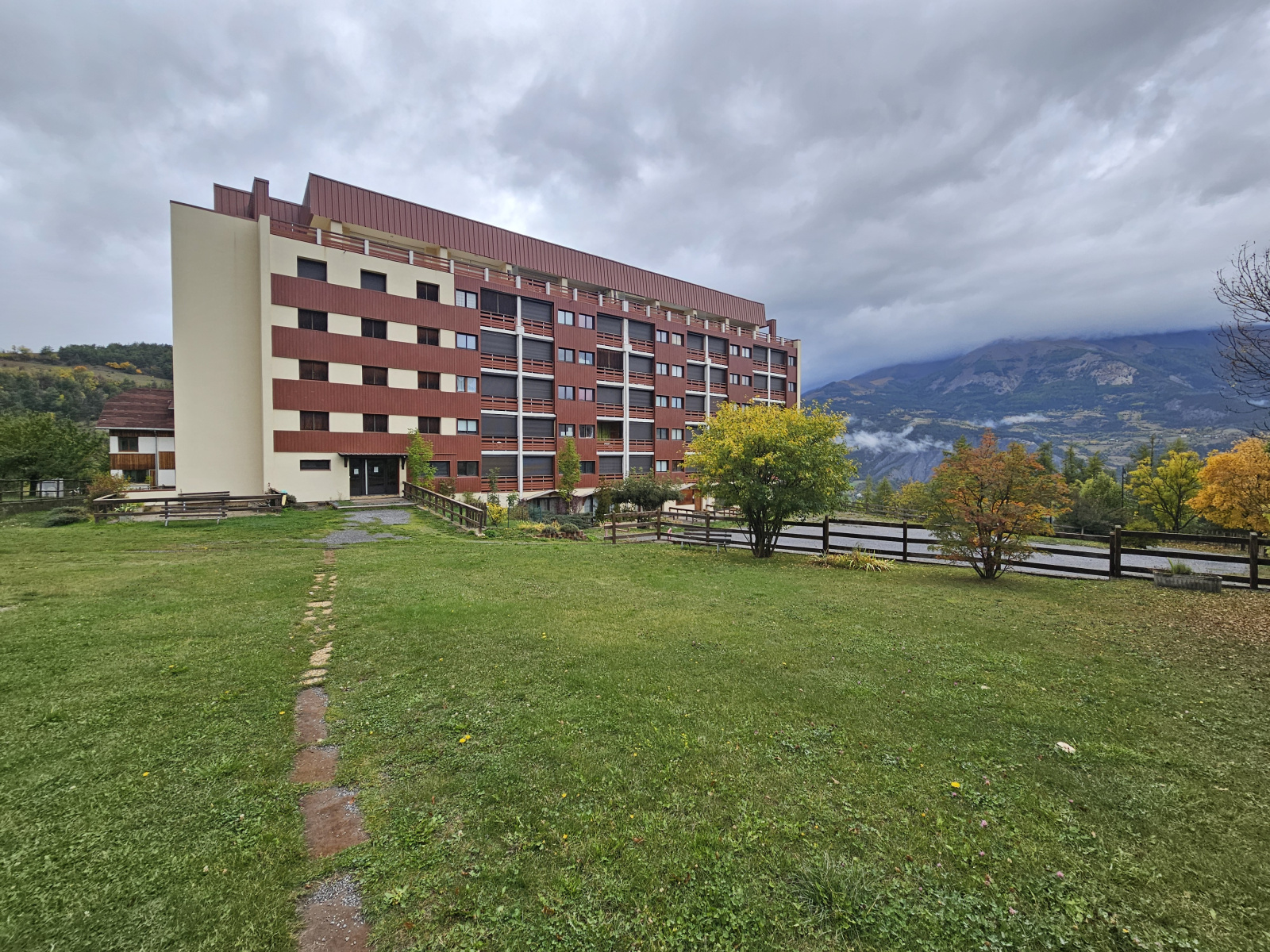 Image_9, Appartement, Enchastrayes, ref :208/10